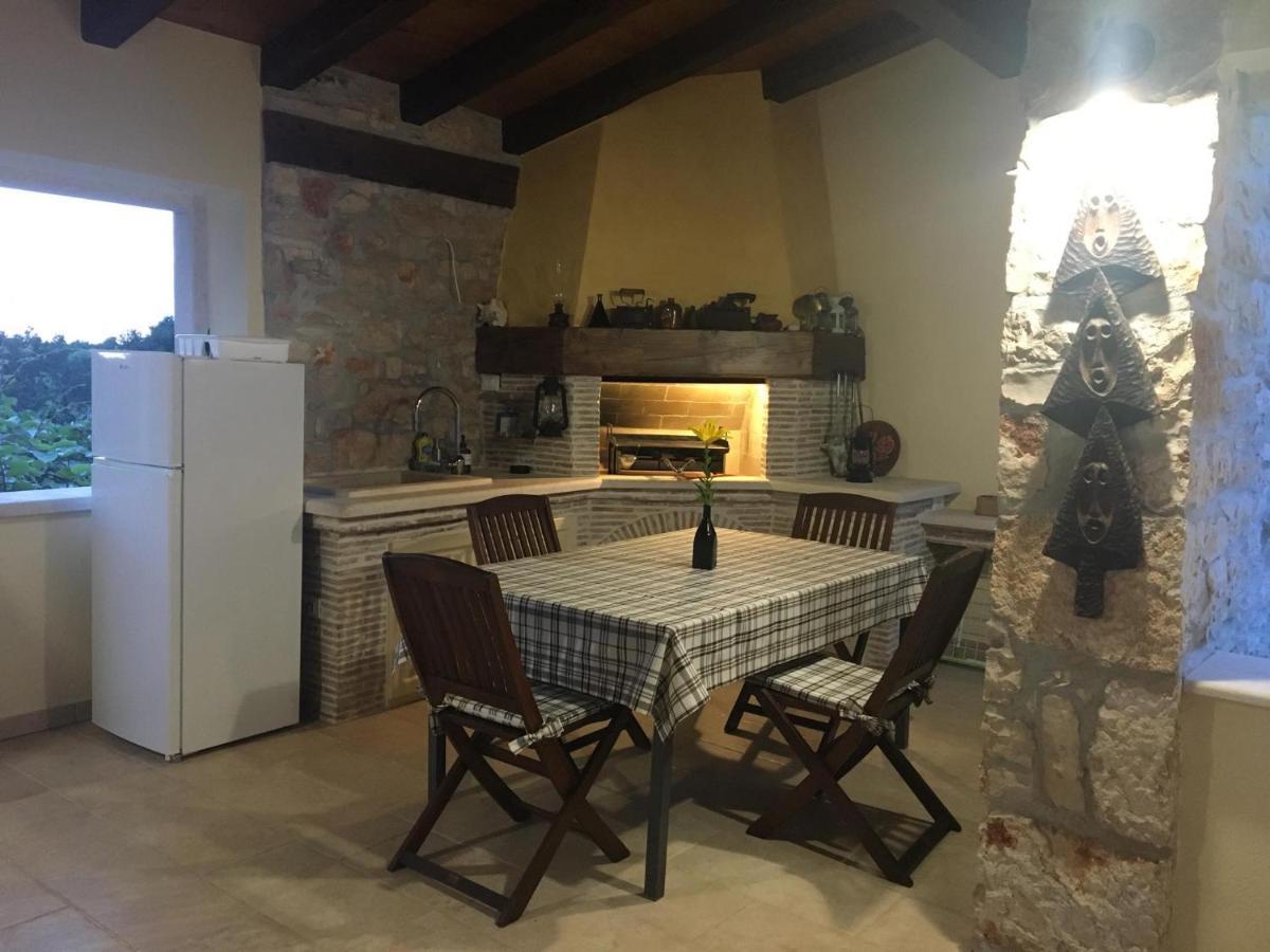 Appartment Hacienda Monica Umag Bagian luar foto