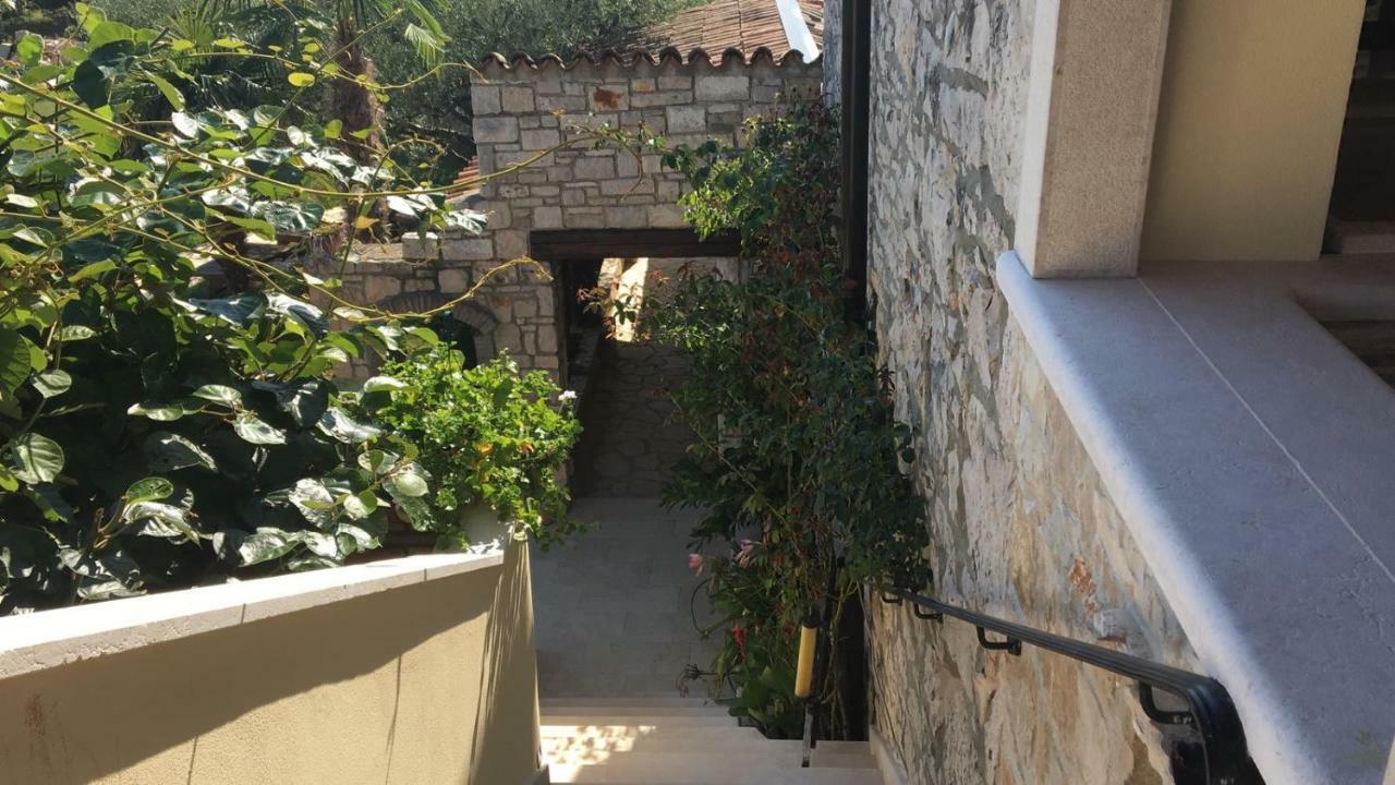 Appartment Hacienda Monica Umag Bagian luar foto